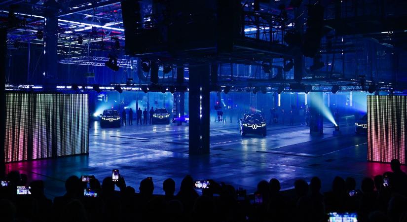 Tűz ütött ki a debreceni BMW gyárban