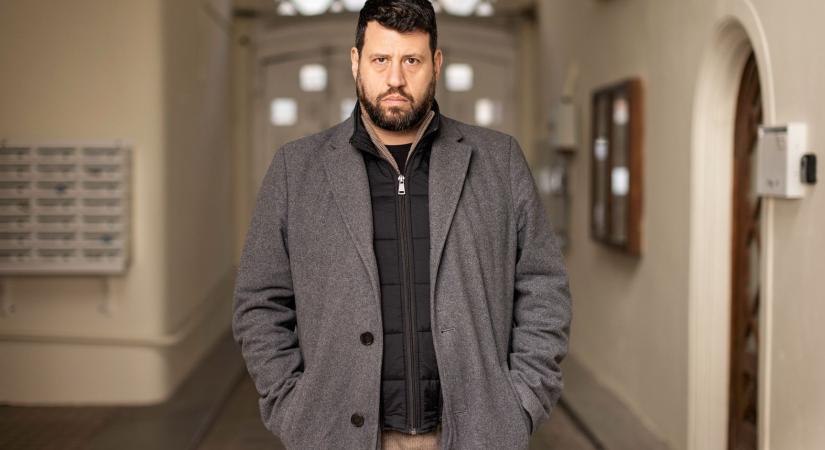 Puzsér: Megbékélésmenet helyett a testünkkel védjük meg Juhász Pétert!