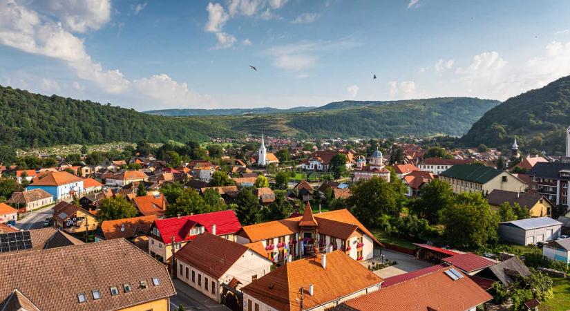 Ismét lehet túrázni a Via Transilvanica Parajdot érintő szakaszán
