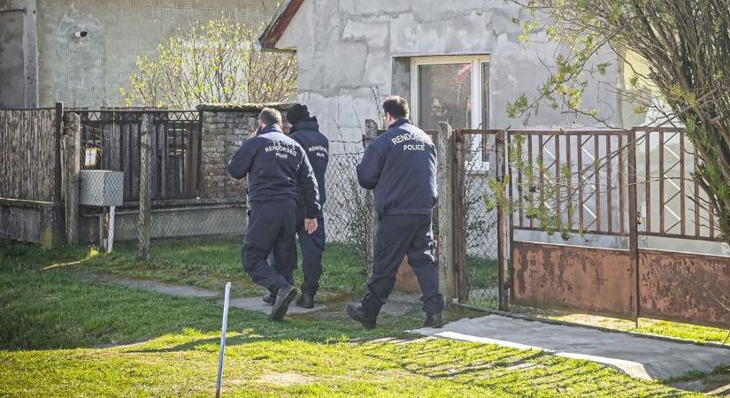 Kiskorú veszélyetetése miatt keresnek egy nőt Pécsen (FOTÓ)
