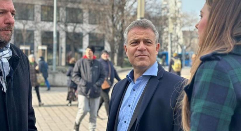 Pénteken hallgatják ki tanúként Juhász Pétert, akinek telefonját és számítógépét is elvitték