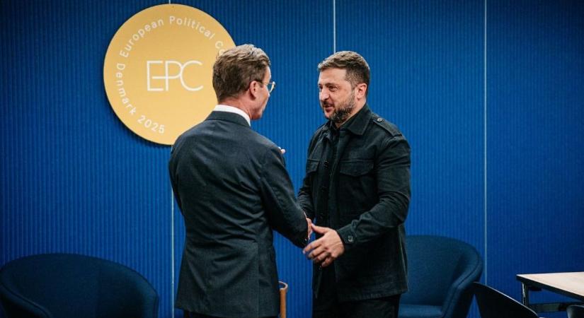 Nagyot ment a svéd miniszterelnök: először Orbánt támadta, most pedig Zelenszkijt támogatná