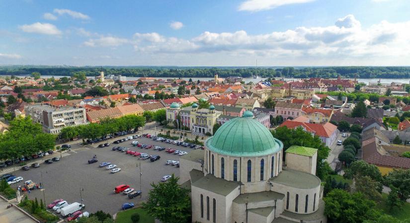 Több mint harmincezer négyzetmétert érintő köztérfejlesztés rajtolt el Mohácson