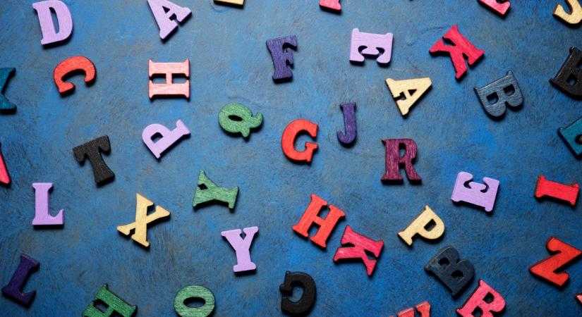 10 népszerű fiúnév, ami magánhangzóval kezdődik