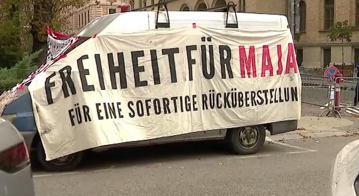 Folytatta a bíróság a véres Antifa embervadászat ügyét  videó