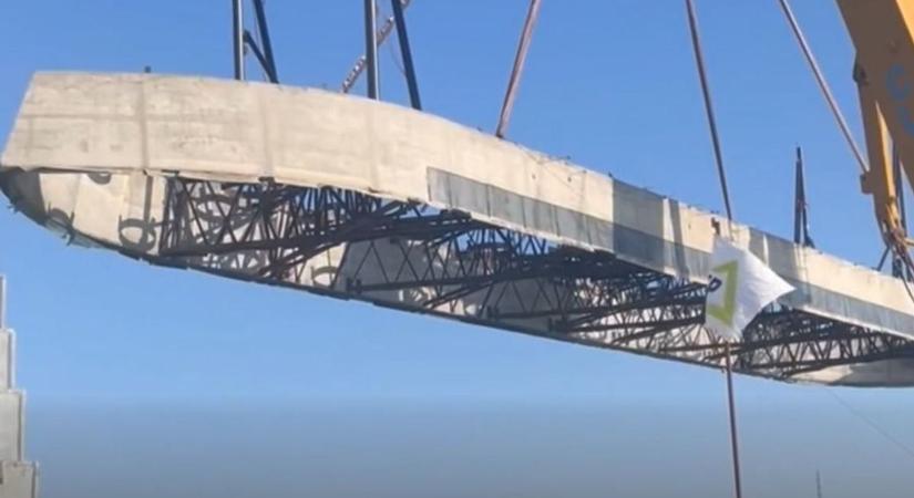 „Itt egy Duna-híd épül” – történelmi mérföldkőhöz érkezett a mohácsi gigaberuházás (VIDEÓ)