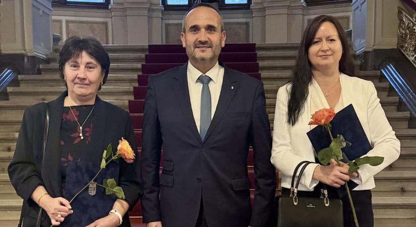 Rangos elismerésekben részesültek a Heves Vármegyei Kormányhivatal kollégái
