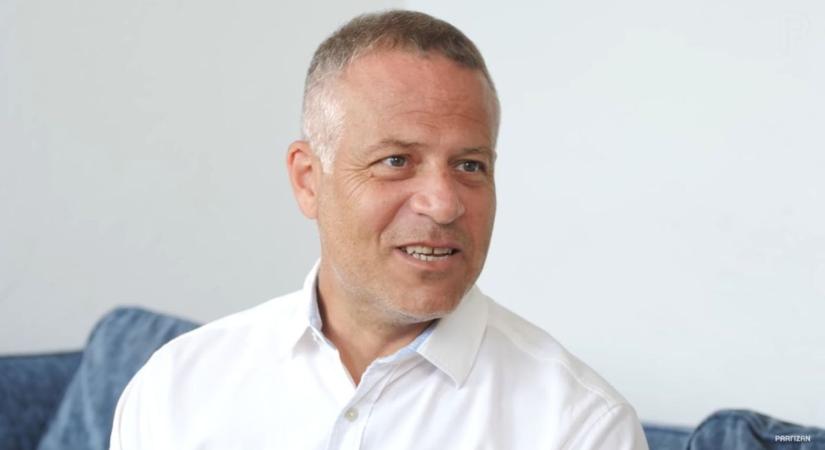 Kocsis Máté lerántotta a leplet: kiderült, kicsoda „Zsolti bácsi”