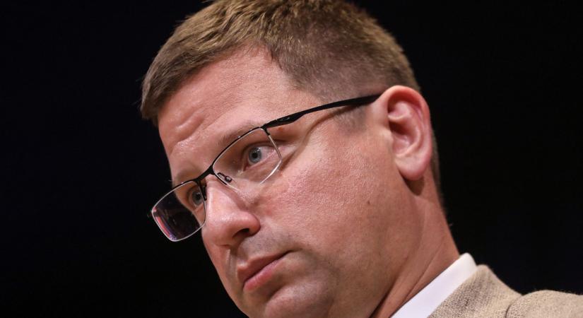 Gulyás Gergely nem tart attól, hogy a Szőlő utcai ügy a kormánypártoknak káros lenne, sőt, szerinte az ellenzék lepleződött le