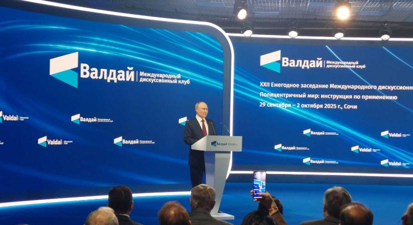 Putyin a magyarokról és Orbán Viktorról is beszélt (VIDEÓ)