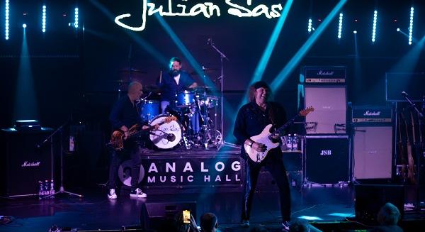 Sas élőben, közelről? Életveszély! - Julian Sas koncertbeszámoló - Analog Music Hall, 2025.09.27.