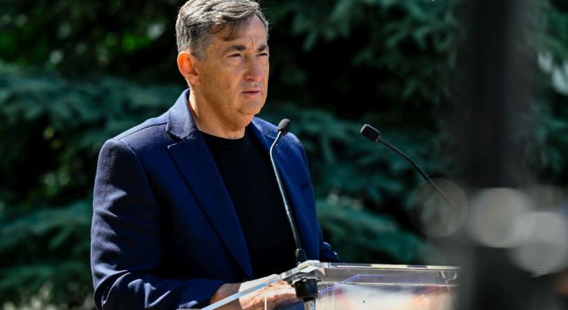 "Mintha magának fizetné ki Mészáros az építkezést, amit Orbán Győző szeretne"