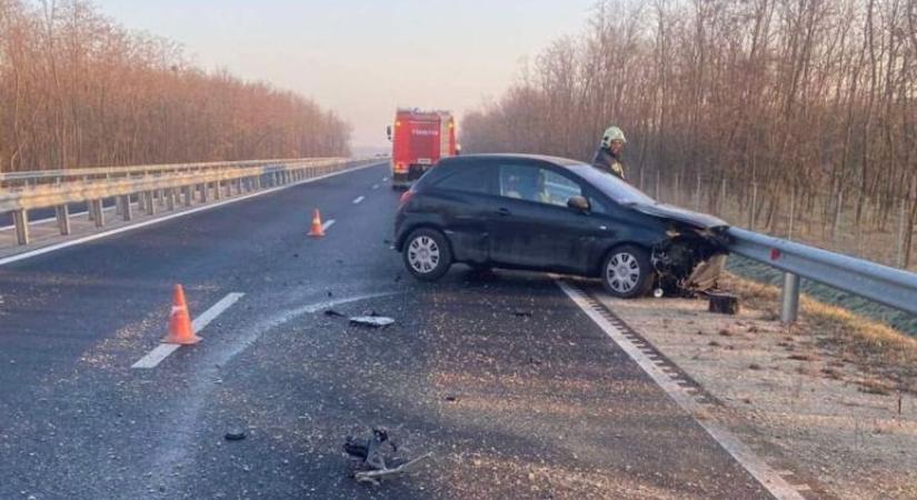 Újabb baleset a 83-ason