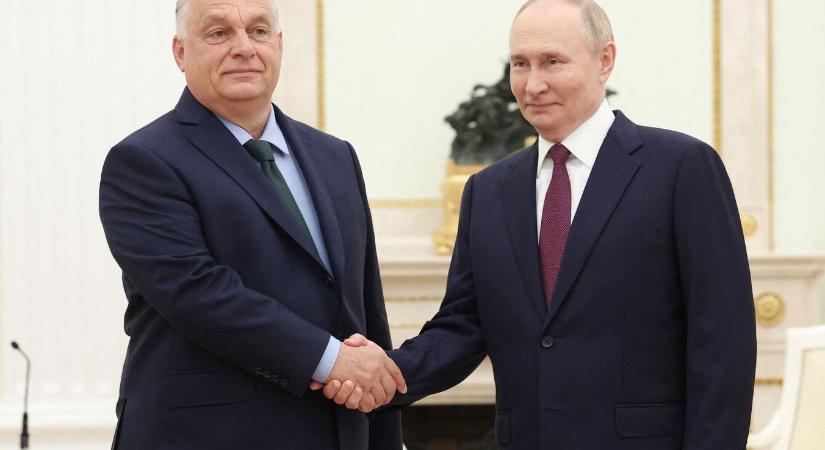 Putyin Orbán mellett kampányolt Szocsiban