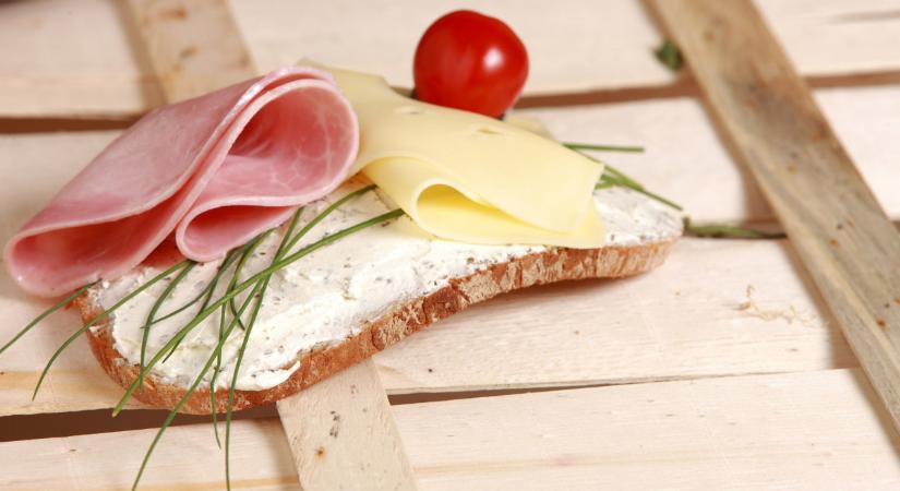 Új szabályokat hoztak a trappista sajtokra