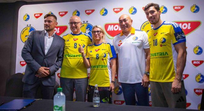 Európai kézilabdaóriás lépett be a MOL Csapatba