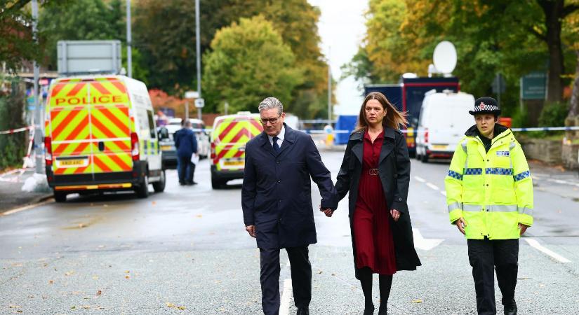 A manchesteri zsinagóga elleni merénylet egyik áldozatát a rendőrök lőtték le