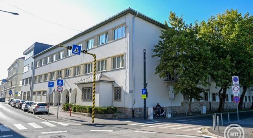 Átadták Győrben a felújított Prohászka Ottokár orsolyita oktatási intézményt