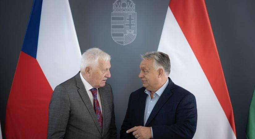 Orbán Viktort Václav Klaust fogadta