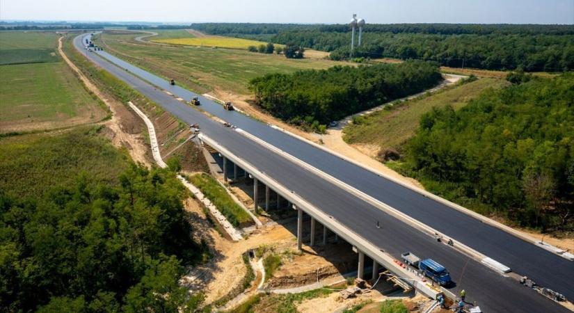 Irány Horvátország! Hosszú várakozás után végre megnyílik az M6-os utolsó szakasza