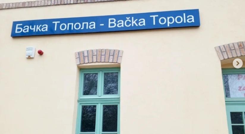 Vučić sajnálja, hogy Vesić és Momirović nem voltak ott a vasút átadásánál