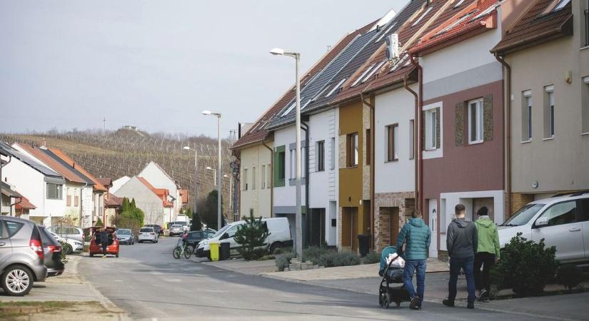 Otthon Start-láz Hevesben: mutatjuk, kik járhatnak jól a programmal
