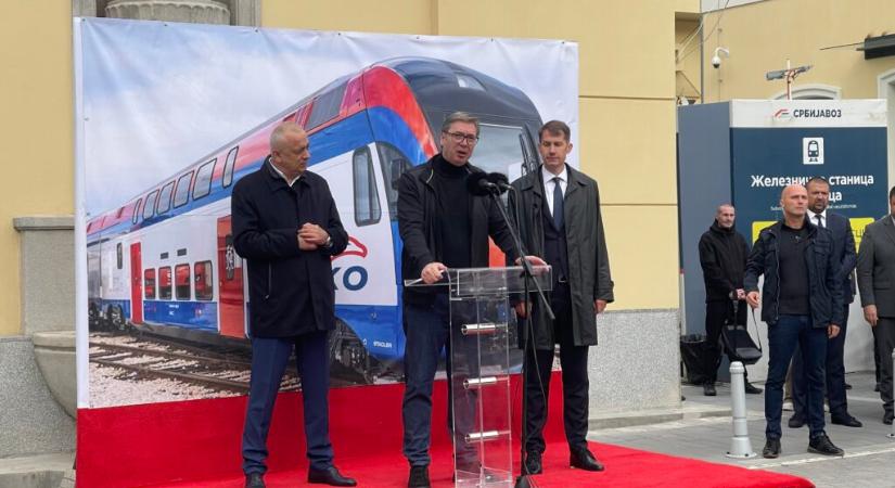 „Politikai performansz volt a vasút átadása Szabadkán”