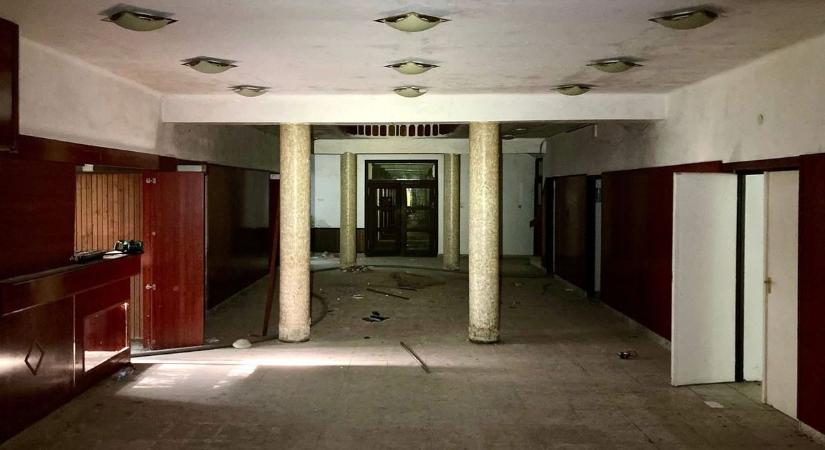 Egykor a miniszterek nyaraltak itt – ma már a csend az úr (galéria)