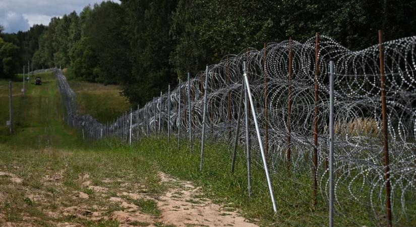 Kukorica konzervben csempészett robbanóanyagok miatt nyomoz a lengyel ügyészség