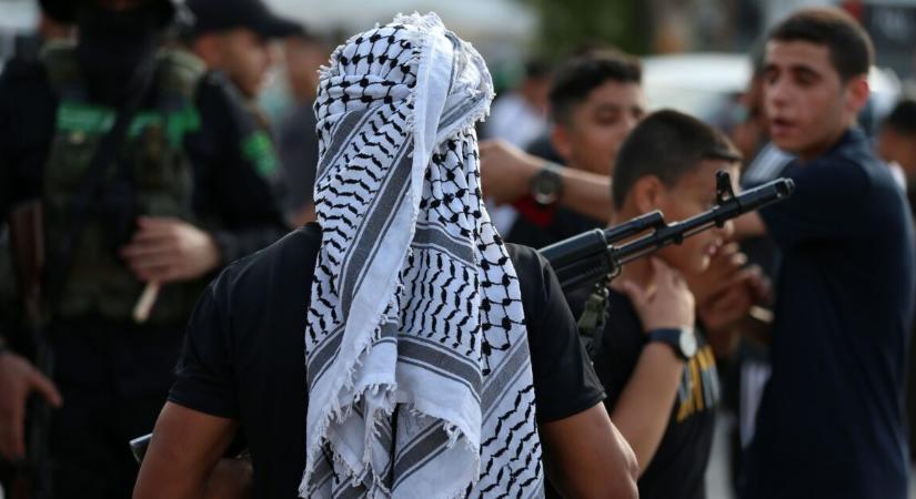 Rendkívüli bejelentést tett a hírhedt terrorszervezet, reagálván az USA esetleges pokoli csapására