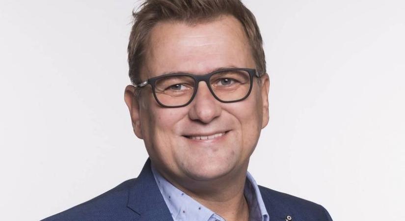 „Kolbászt töltöttem Zsédával”: Anger Zsolt meglepő dolgokat árult el új műsoráról
