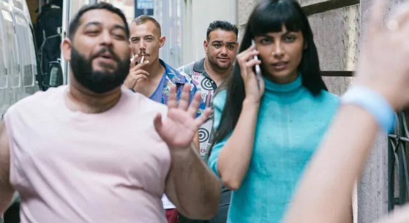 A romáknak 20 százalékkal többet kell fizetniük a 8. kerületi albérletekért, mint a nem romáknak