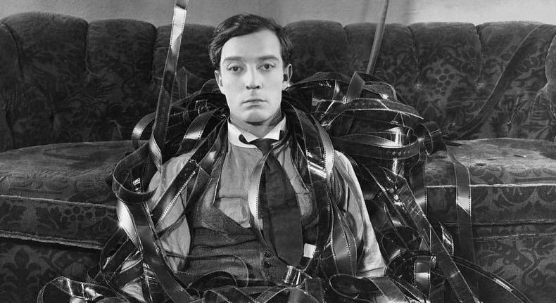 130 éve született Buster Keaton – A Némafilmmániás