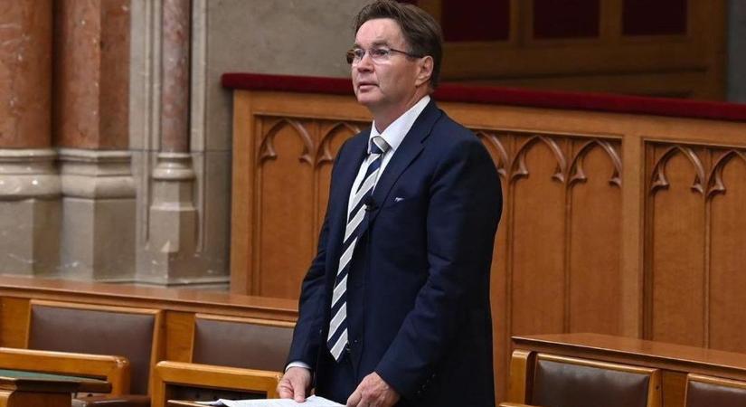 A DELTA program eredményeiről egyeztetett a Fidesz-frakció a Parlamentben  videó