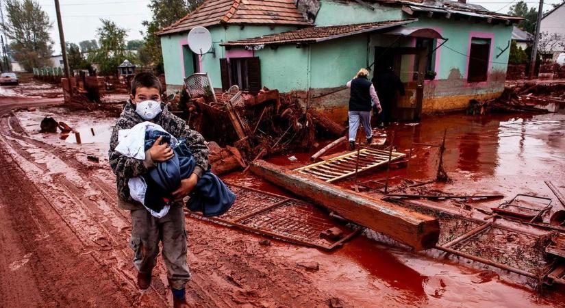 15 éve történt hazánk legnagyobb ökológiai katasztrófája - A vörösiszap miatt tízen vesztették életüket