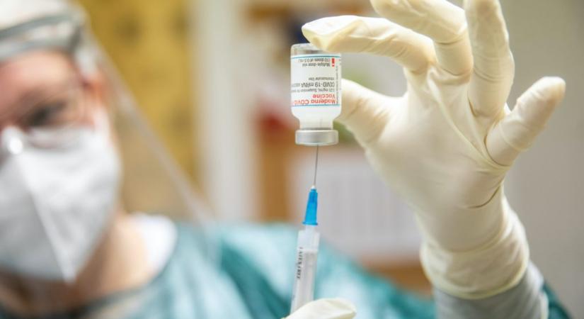 2 millió adag koronavírus elleni vakcinát vásárolt Magyarország Oroszországtól