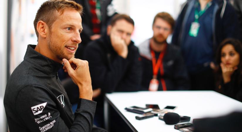 Visszatér a Williamshez Jenson Button