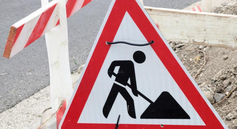 1,5 évig dugó lesz emiatt a hazai felújítás miatt