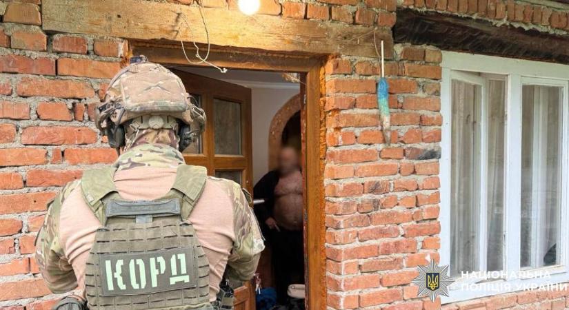 Kárpátalján bíróság elé állítanak két férfit, akik illegálisan sajátítottak ki földet a Drahobrat üdülőövezetében