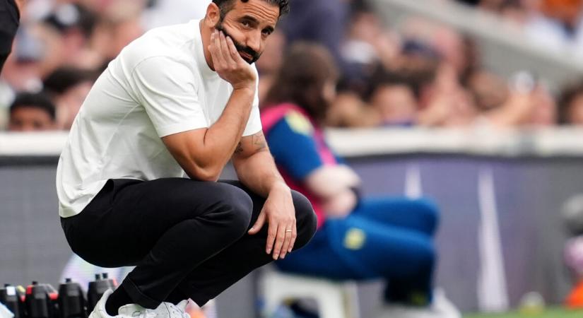 Ma délután eldőlhet a Manchester United edzőjének sorsa