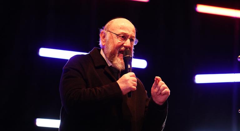 Megszólalt a brit főrabbi a manchesteri terrortámadásról