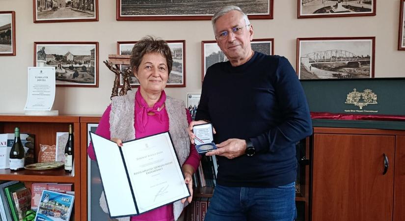 A közigazgatást szolgálva kaptak érdemérmet Berettyóújfaluban