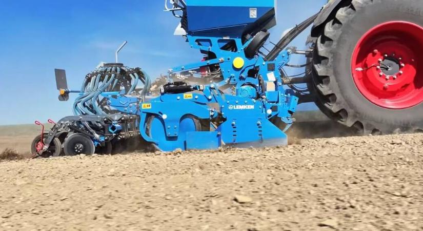 Függesztett, összecsukható, pneumatikus: az egyedülálló LEMKEN Solitair MF