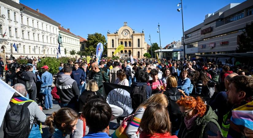 Titkos útvonallal indul a Pécs Pride, hogy védjék a tömeget az ellentüntetőktől