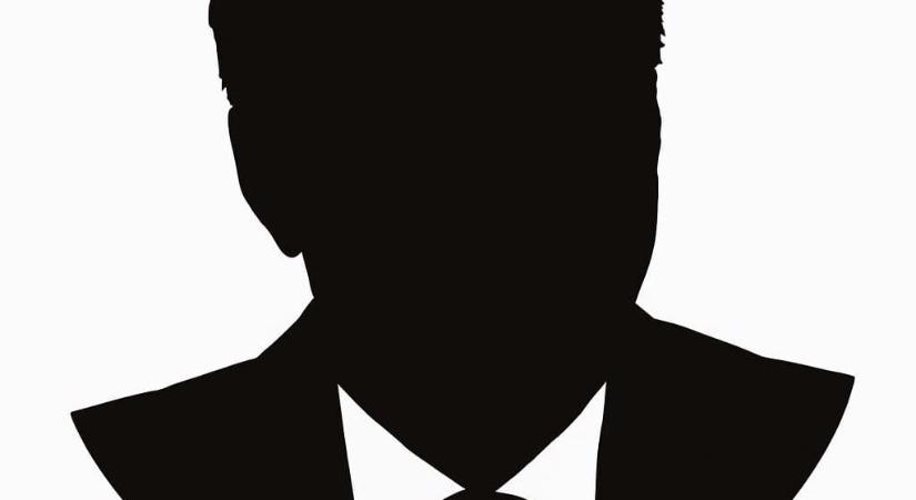 „Neveket akartok hallani!” – visszatért a Facebookra Az ördög ügyvédje