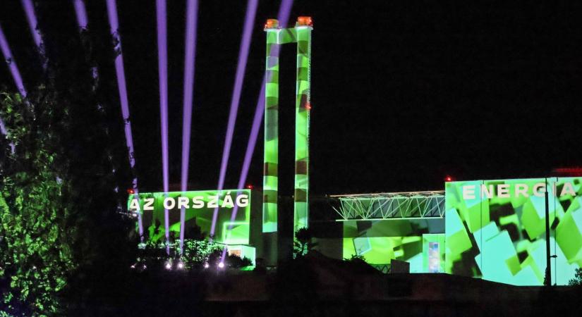 Fények az atomváros egén – Paks jelenti a biztonságot, a civilizációt (képgaléria)