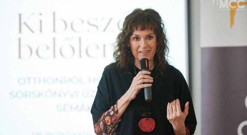 Ki beszél belőlem? - A mondatok, amiket otthonról hoztunk...