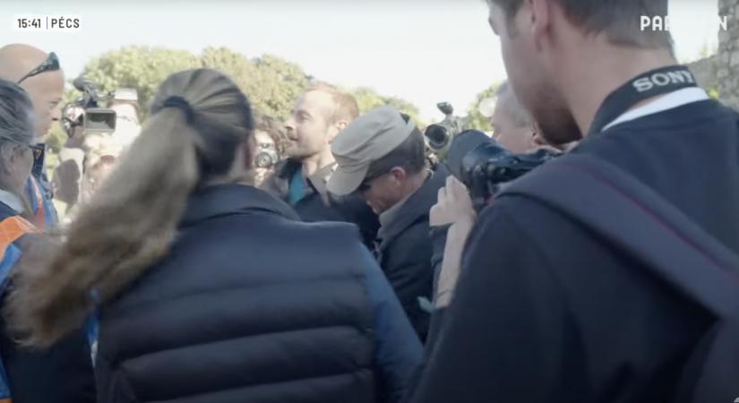 Bilincsben vitték el azt a férfit, aki a Pécs Pride-on nekirontott egy zebrajelmezes nőnek