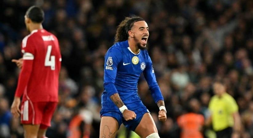 Az utolsó percben kapott ki a Liverpool és lecsúszott az első helyről az angol bajnokságban