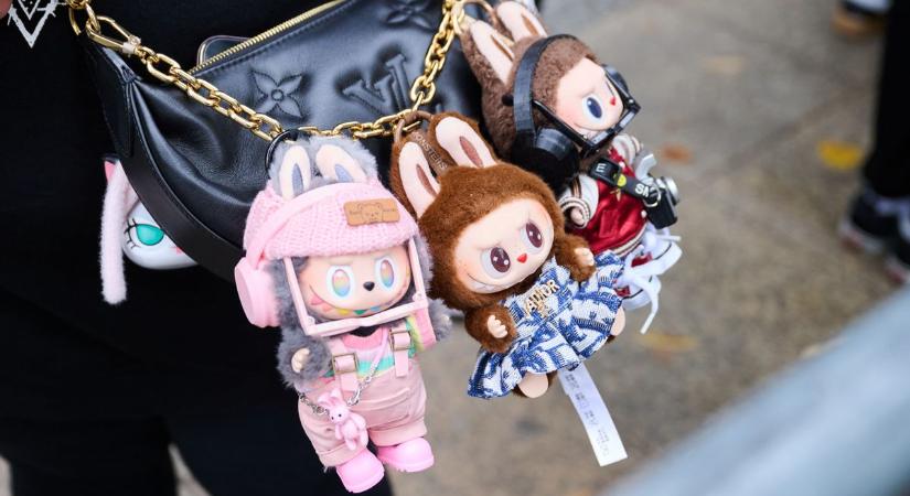 A Barbie és a Pokemon elbújhat: tarol az új őrület, milliókat fizetnek egy babáért és azt sem tudják, mit vesznek